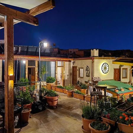 Larissa Cave Hotel Nevşehir Bagian luar foto