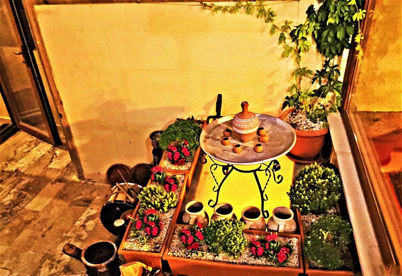 Larissa Cave Hotel Nevşehir Bagian luar foto