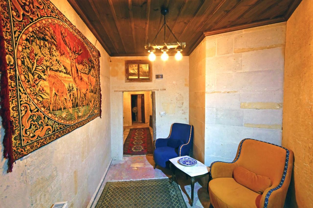 Larissa Cave Hotel Nevşehir Bagian luar foto