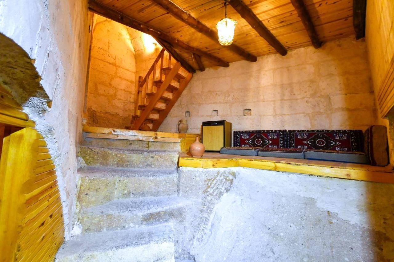 Larissa Cave Hotel Nevşehir Bagian luar foto