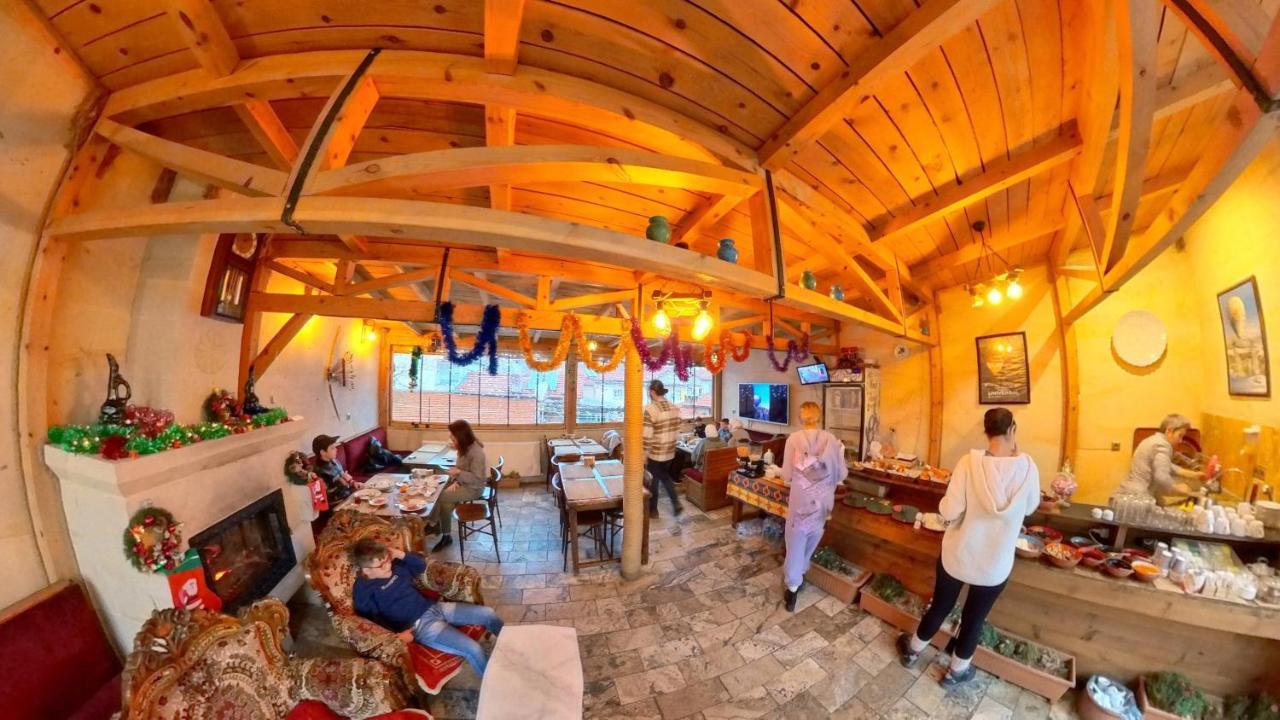 Larissa Cave Hotel Nevşehir Bagian luar foto