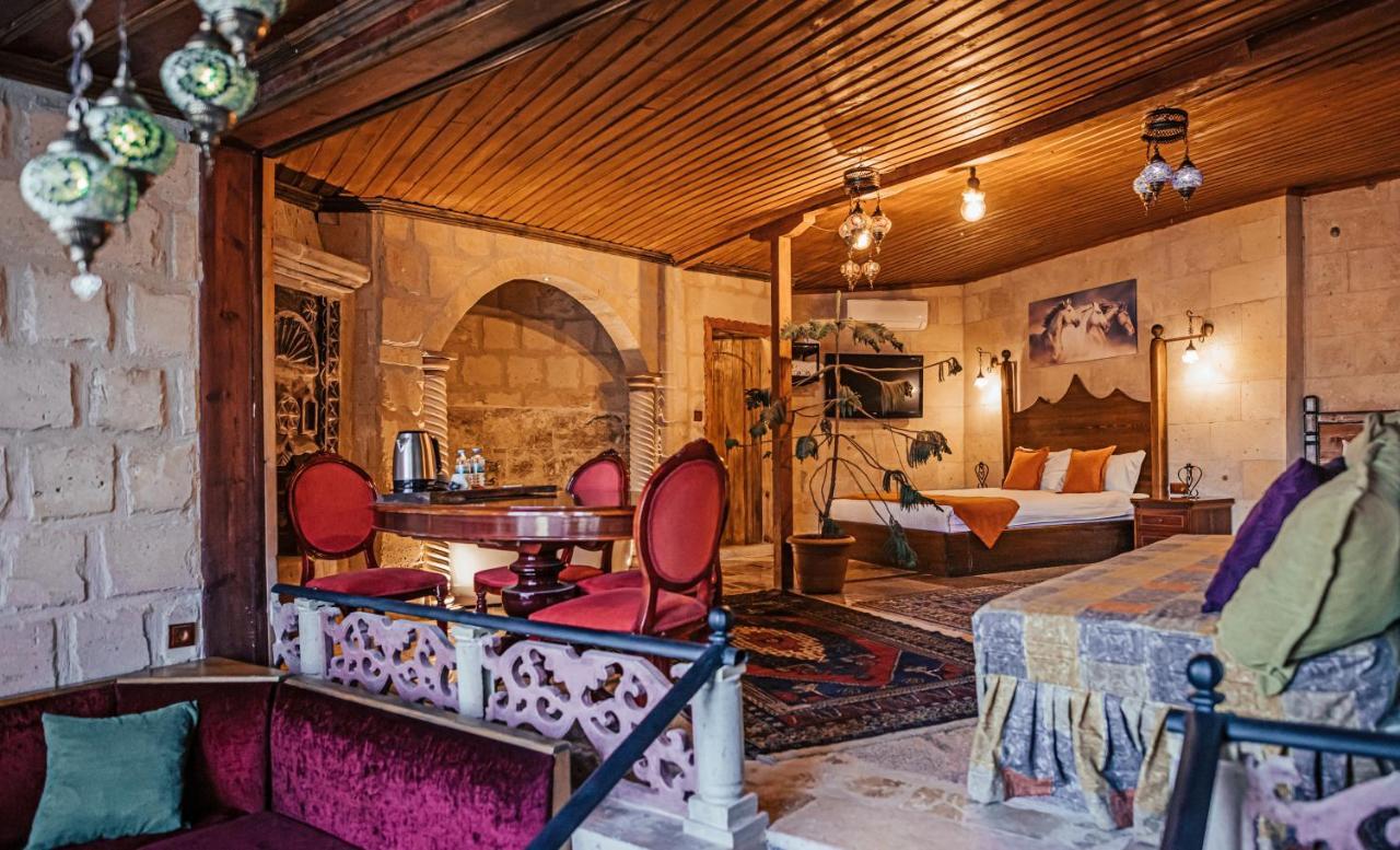 Larissa Cave Hotel Nevşehir Bagian luar foto